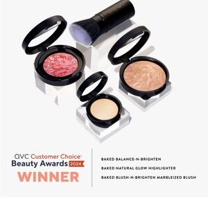 Laura Gellar 4-piece make up set